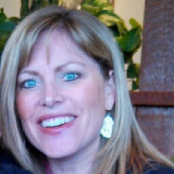 Meet your Posher, Mindy - Picture 1 of 1